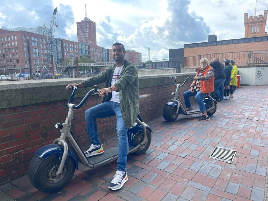 2 Hours Hamburg E-scooter Tour - Speicherstadt to Hafencity: Watching the City Change in One Ride