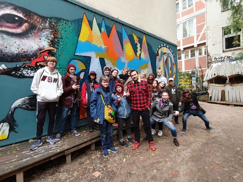 Alternative Hamburg / Street Art Private Tour - The politics behind the walls: gentrification, protests, and Rote Flora