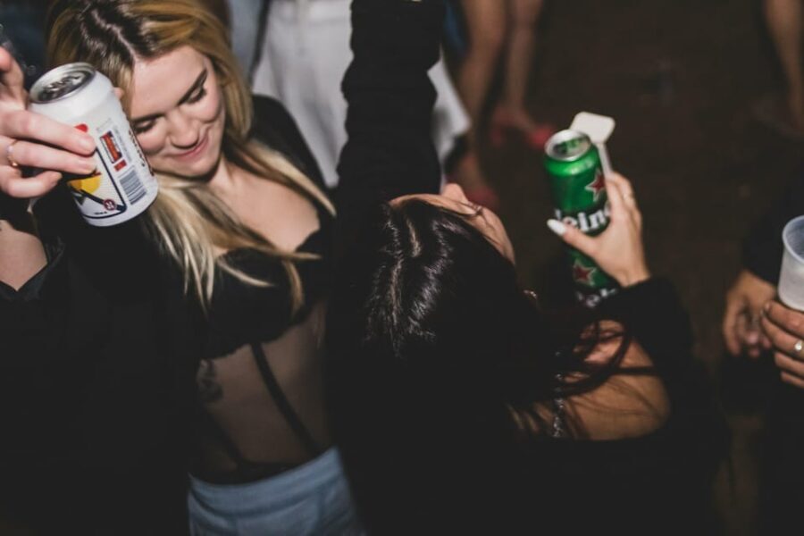 Big Hamburg Pubcrawl - Shots, Games & VIP Bundle - Practical tips so your night stays smooth