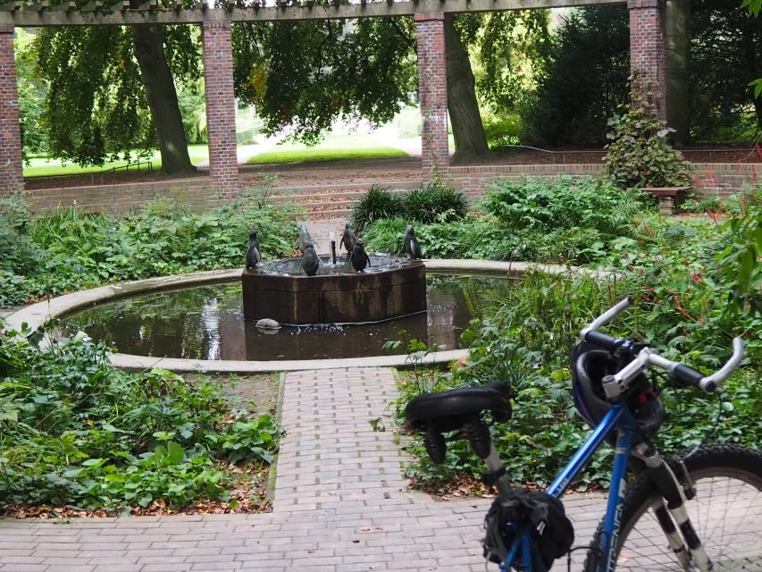 Celebs, Waterfronts and Nature Cycle Tour - Price and value: why $39 can feel like a steal