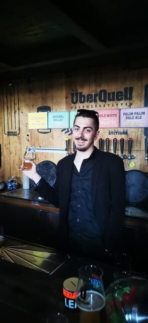 Craft beer tour/beer tour Hamburg - Entering ÜberQuell: Where the tour begins