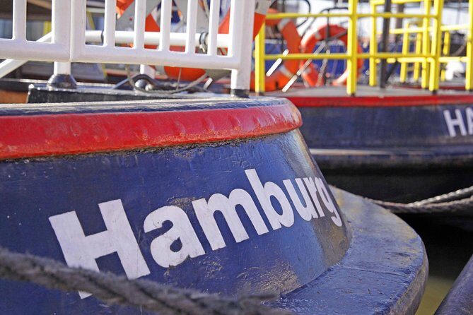 Discover Hamburg Walking Tour - Why the guide makes the difference (Bob, Axel, and Jason style)