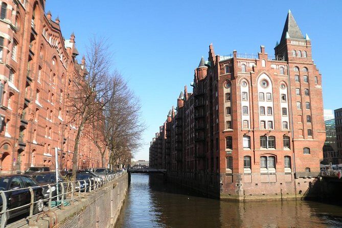 Down Town to Speicherstadt, HafenCity and Elbphilharmonie - Rathausmarkt first: Town Hall and the water clue at Hygieia-Brunnen