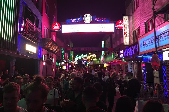 English guided tour Reeperbahn "Red light and Offence" - The 7:00 pm Walk Plan: Beatles-Platz to St. Pauli’s Famous Stops