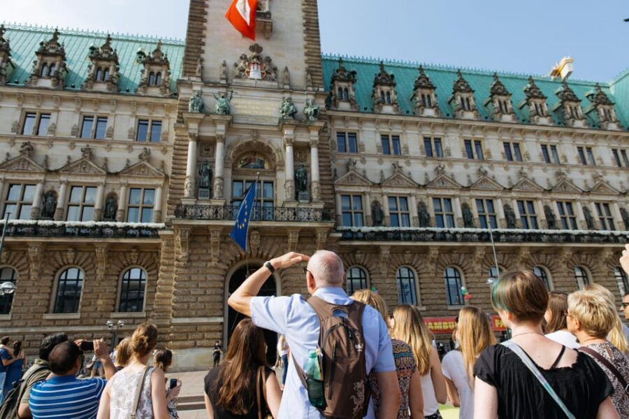 English Hamburg City Center Pay-What-You-Want Walking Tour - Harbor flavors and the port area: what you can actually taste
