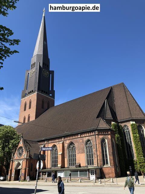 Free tour: Centro Histórico. Tú decides el precio al final - Should You Book This Hamburg Centro Histórico Free Tour?