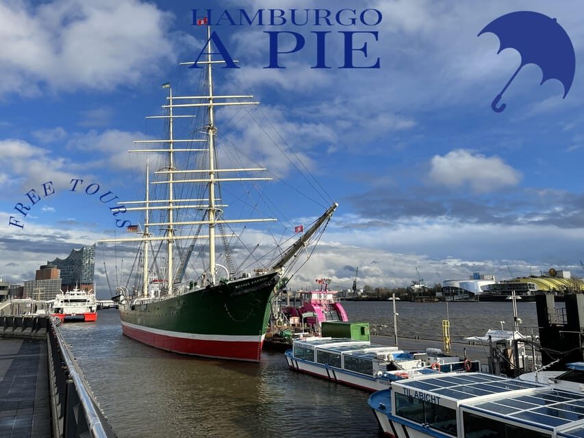 Free Tour: Port, Red Light District and Beatles. You decide how much to pay at the end - Language expectations: Spanish guide, original-language delivery