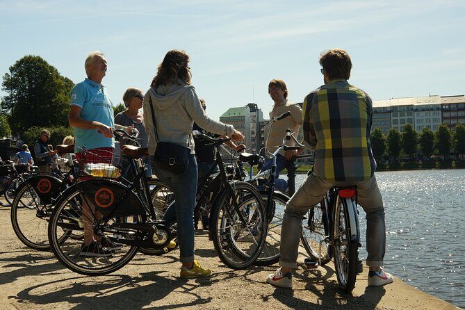 Guided Hamburg City Bike Tour - Jungfernstieg and the Alster Lakes: the most “Hamburg” way to ride