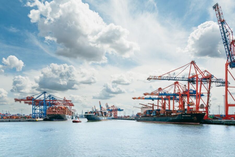 Hamburg: 1-Hour Harbor Sightseeing Cruise with HafenCity - Price and Value: What $30 Buys You in One Hour