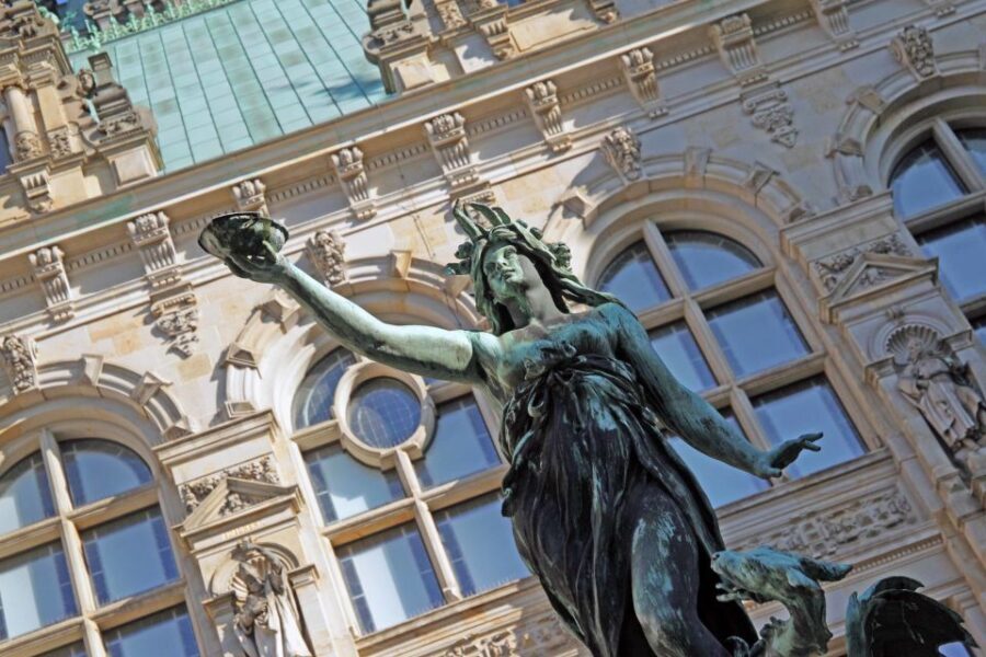 Hamburg: 2.5-Hour Discovery Tour - Speicherstadt, Kontor Houses, and Elbphilharmonie: Modern Hamburg in Full View