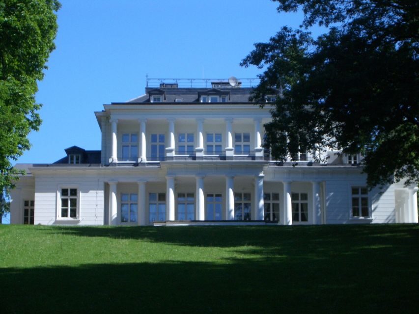 Hamburg: 2-Hour Blankenese Walking Tour - The stories you’ll hear: Brahms, Störtebeker, and Blankenese’s name