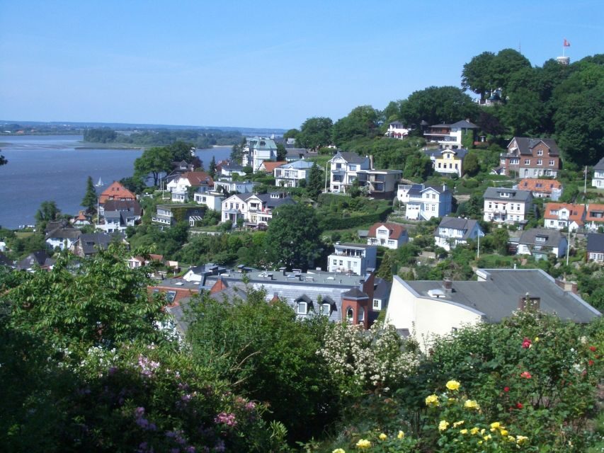Hamburg: 2-Hour Blankenese Walking Tour - Treppenviertel Blankenese: nearly 5,000 steps and how to handle them