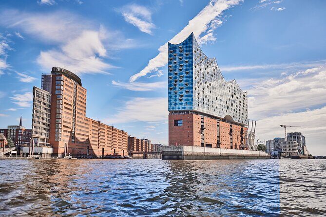 Hamburg: 2-hour harbor cruise - Speicherstadt and the old warehouse feel: where the story starts