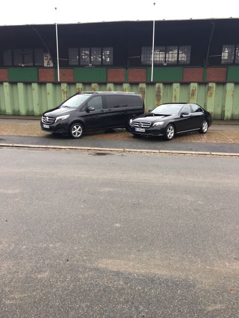 Hamburg: 3-Hour Limousine Tour with Driver-Guide - Why a private limousine works so well for Hamburg