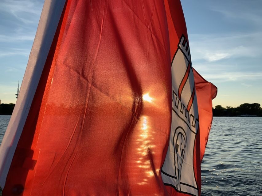 Hamburg: Alster River Sailboat Tour with Sundowner - Price and value: is $45 reasonable for this kind of experience?