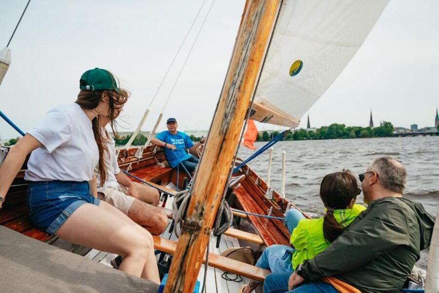 Hamburg: Alster River Sailing Tour on a 2-Masted Sailboat - 3) Your hands-on role: sheets, sails, and steering at the tiller