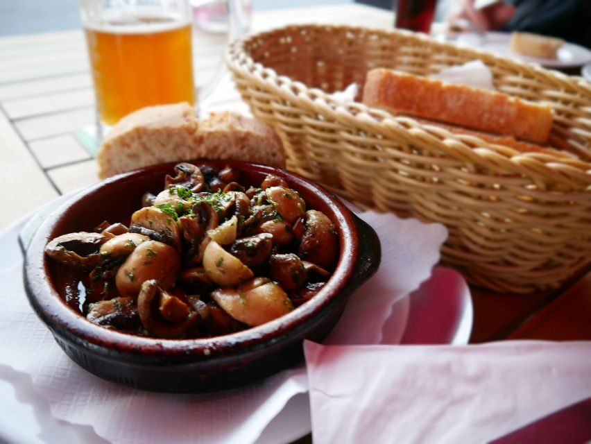 Hamburg: Culinary Insider Tour of St. Georg - St. Georg on foot: learning the neighborhood as you actually walk it