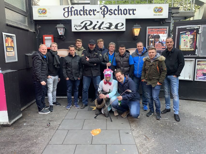 Hamburg: Die große Reeperbahn Tour mit den Kiezjungs - Herbertstraße: the street scene you should understand before you judge