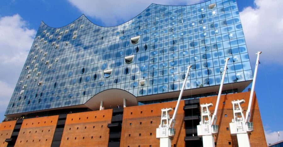Hamburg: Elbphilharmonie Highlights and Plaza Guided Tour - Who should book this and who might skip it