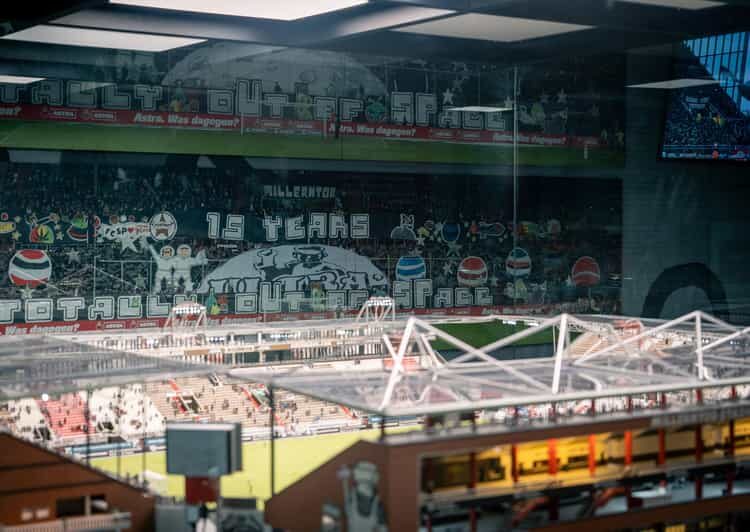 Hamburg: FC ST. PAULI-MUSEUM Entrance Ticket - The optional Millerntor Stadium walking tour: adding the matchday feeling