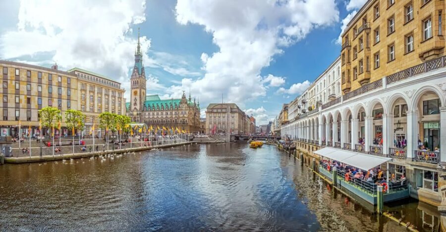 Hamburg: Guided Bike Tour - Key Things That Make This Hamburg Bike Tour Worth Your Time