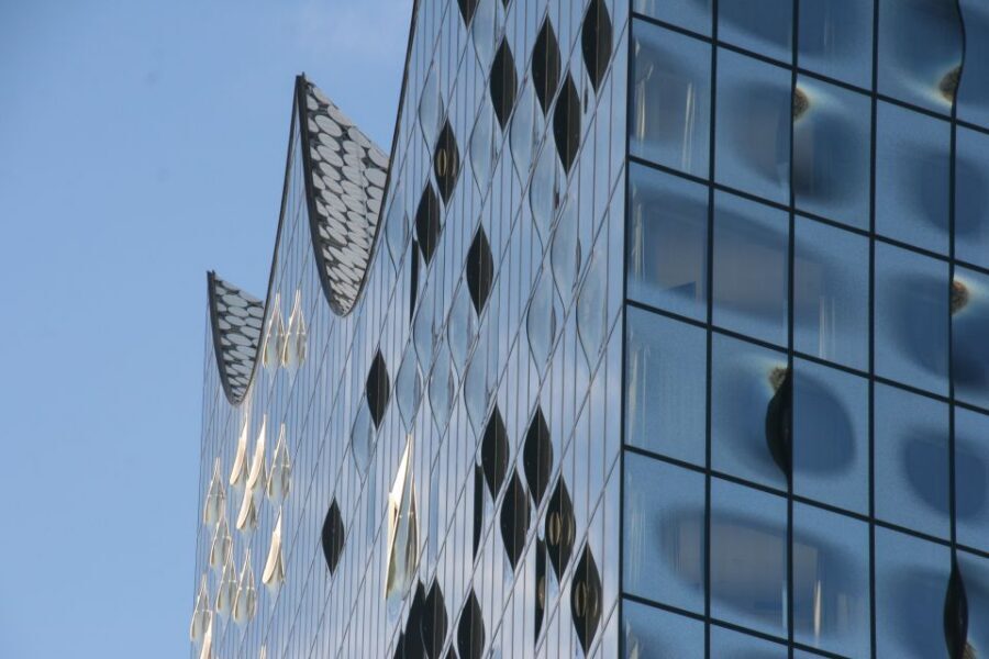 Hamburg: Guided Port Walk for Families - A 2-Hour Hamburg Port Walk Built for Kids Ages 6–12