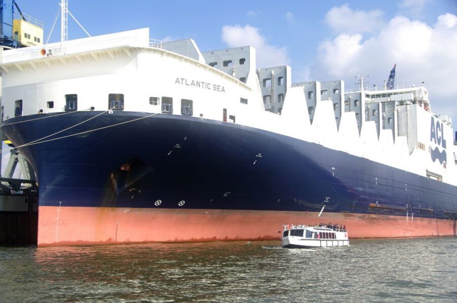 Hamburg: Harbor Cruise - Who This Hamburg Harbor Cruise Fits Best