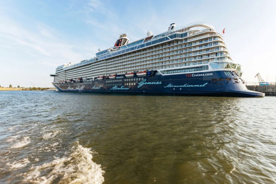 Hamburg: Harbor Cruise with Wine and Cheese - The Wine and Cheese Tasting: What’s Included and How It Works