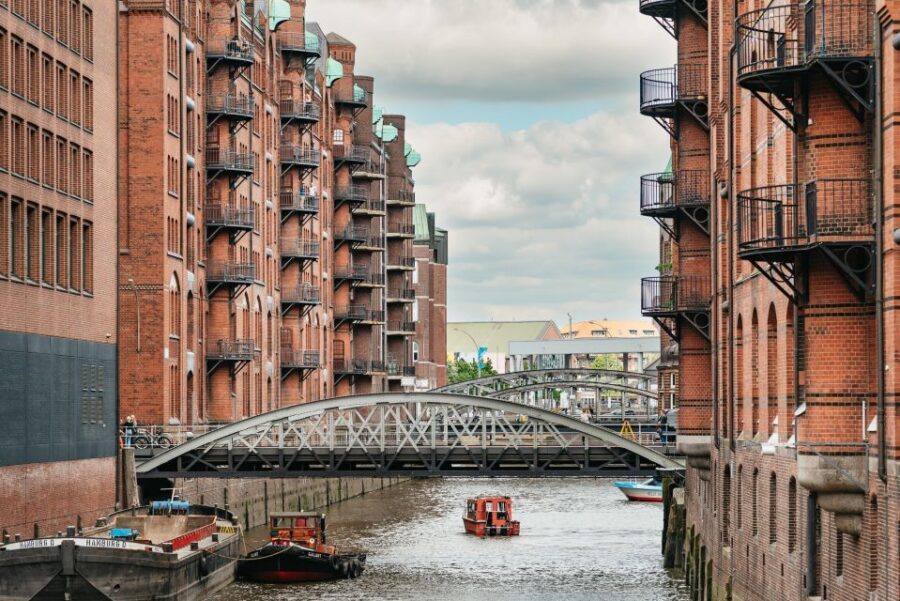 Hamburg: Hop-On Hop-Off Bus with Alster or Harbor Cruise - Should You Book This Hamburg Bus + Cruise Combo?