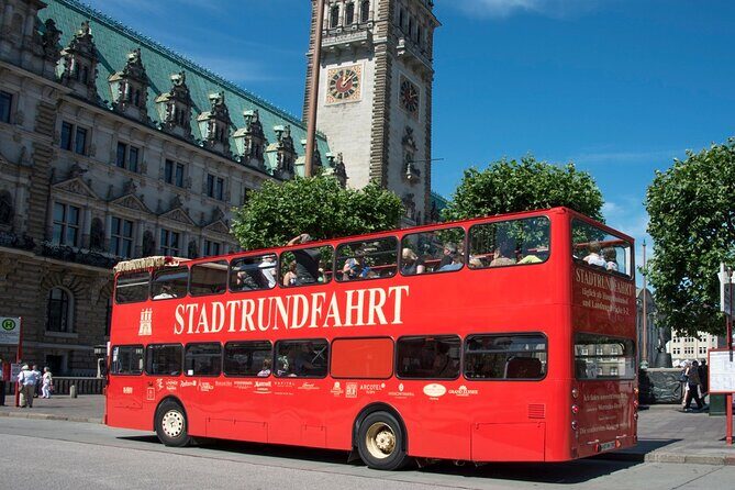 Hamburg Hop-on-Hop-off Tour, Harbor and Lake Alster Cruise - Season, events, and language: your practical checklist