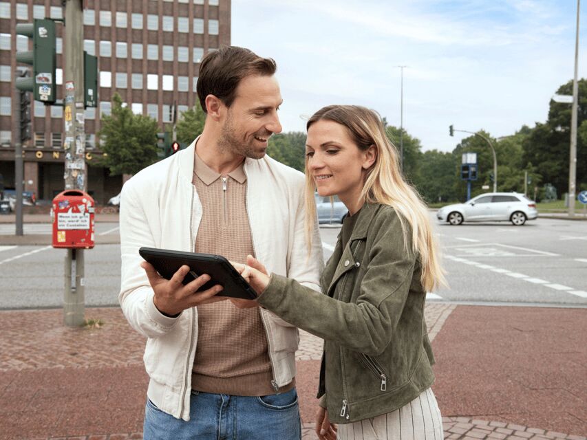 Hamburg Landungsbrücken: Outdoor Escape Game - iPads, riddles, and a live game master keeping the story moving