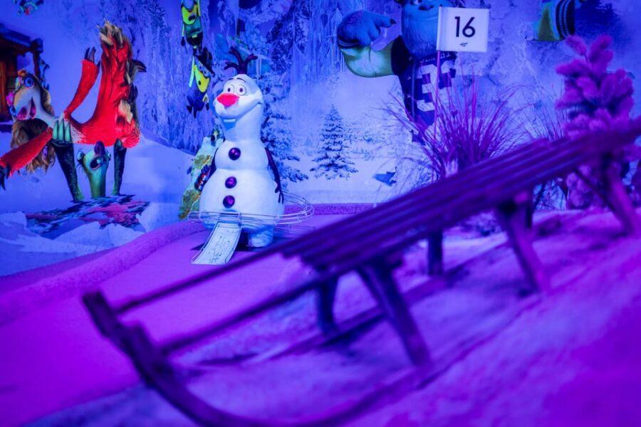 Hamburg: Moviegolf Experience - Artificial turf and the ball game: why the feel matters