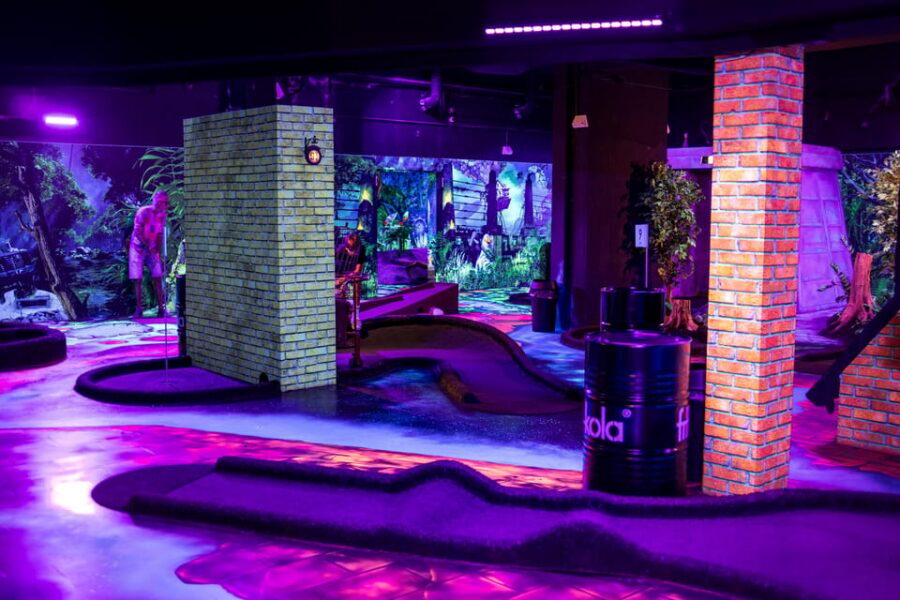 Hamburg: Moviegolf Experience - Who should book MovieGolf Hamburg (and who should skip it)