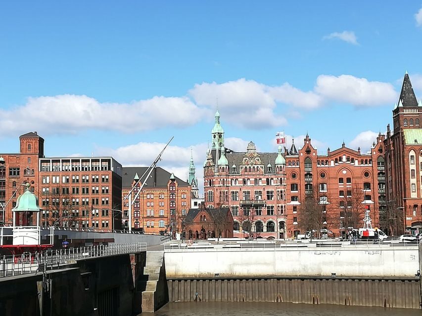 Hamburg: Private 3-Hour Guided Car Tour - Why a 3-hour private van tour is the best Hamburg shortcut