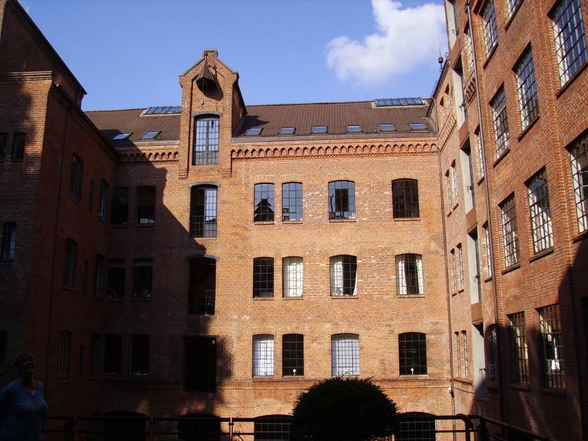 Hamburg: Private Tour - Schanzenviertel & Karolinenviertel - How long it really feels: 2 hours on paper, flexibility in real life
