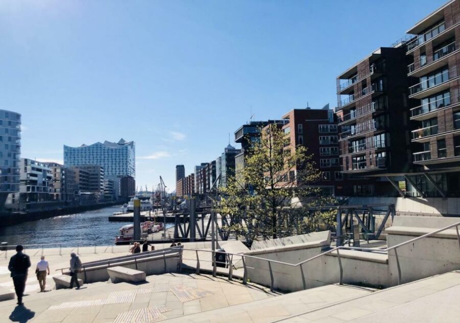 Hamburg: Private Tour UNESCO Speicherstadt and HafenCity - Elbphilharmonie outside: what you get now and what to plan later