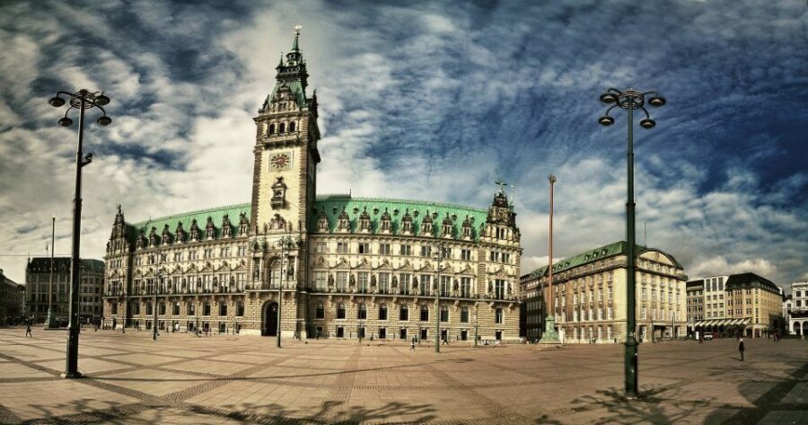 Hamburg Private Tour with a Local Guide - Languages That Help You Understand the City’s Tone