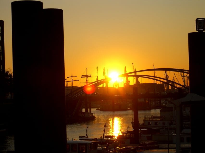 Hamburg: Private - Town Hall, Speicherstadt, Elbphilharmonie - Hamburg Town Hall: neo-Renaissance power you can feel