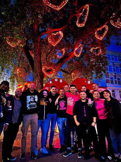 Hamburg: Pubcrawl & Nightlife Tour auf St.Pauli - Key things that make this pubcrawl work