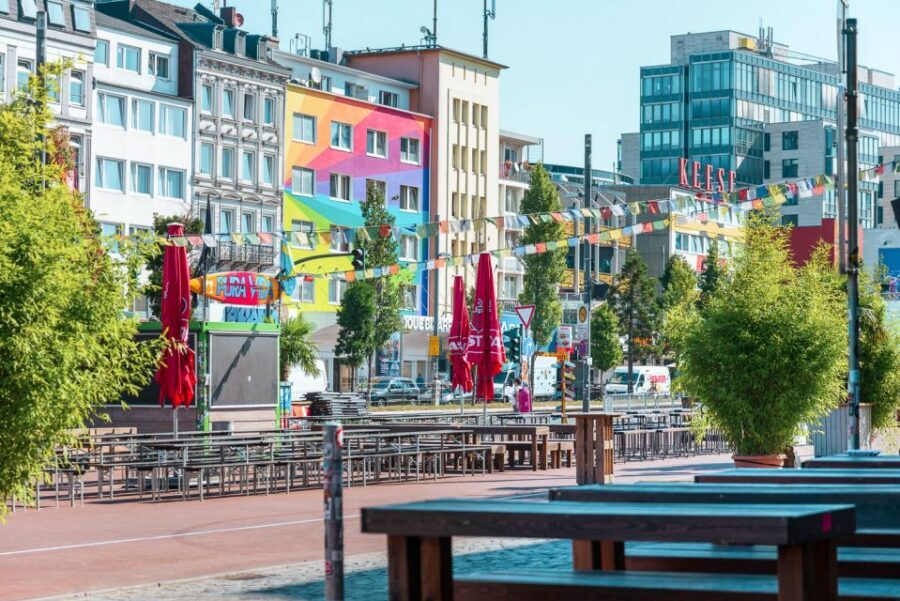 Hamburg: Reeperbahn, Port, & Fish Market Morning Tour - Should You Book This Hamburg Reeperbahn, Port, & Fish Market Morning Tour?