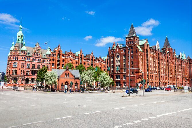 Hamburg Scavenger Hunt and Highlights Self Guided Audio Tour - Key points you’ll care about