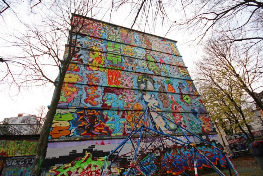 Hamburg: Schanzenviertel Culinary Tour - Carl Hagenbeck, the Revolutionaries, and the Old Piano Factory