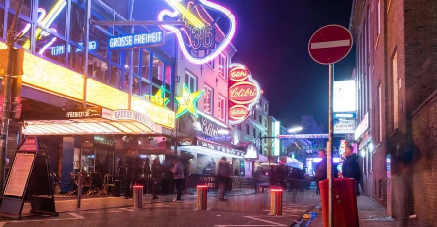 Hamburg: Sin & Sex Guided Tour of Reeperbahn - Key highlights to know before you go