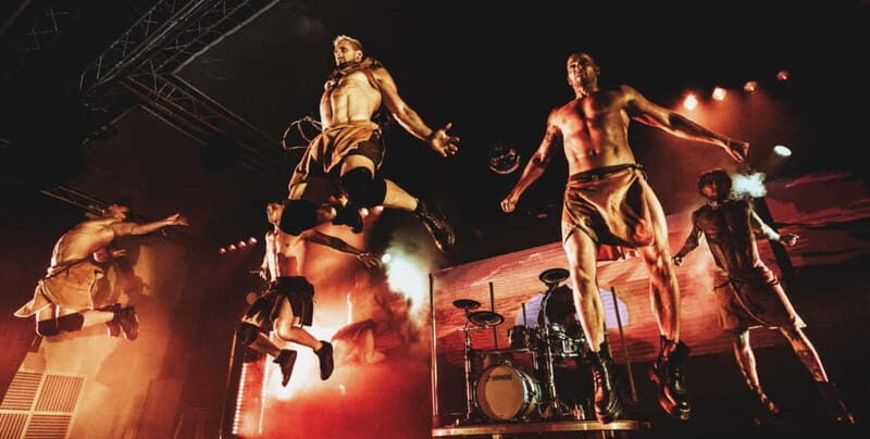 Hamburg: SIXX PAXX Show Entry Ticket - What SIXX PAXX is in real life (and why it’s popular)