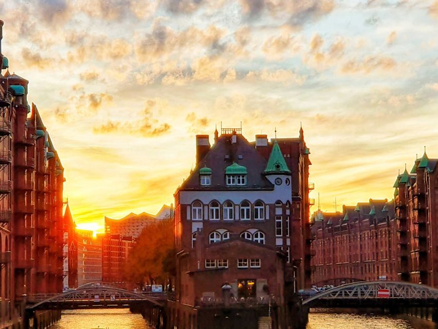 Hamburg: Speicherstadt, HafenCity + Elbphilharmonie Tour - Elbphilharmonie From the Outside: Plaza Views Are Your Choice