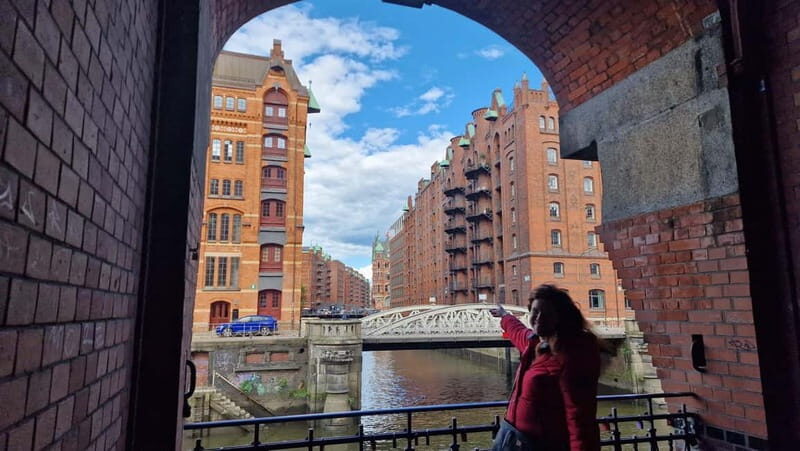 Hamburg: Speicherstadt, HafenCity + Elbphilharmonie Tour - Tips for Photos, Questions, and Getting the Most From the Plaza Option