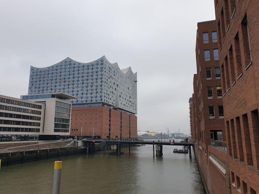 Hamburg: Speicherstadt Historical Guided Walking Tour - Speicherstadt: UNESCO beauty you can read with your feet