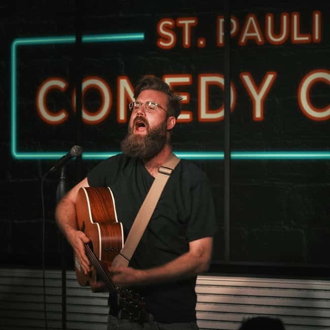 Hamburg: St. Pauli Comedy Club - Who should book this comedy night, and who might skip it