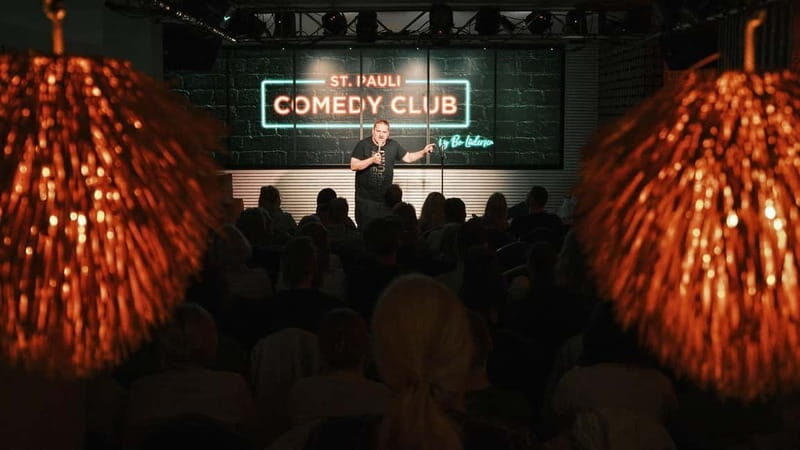 Hamburg: St. Pauli Comedy Club - The comedy styles you’ll actually see: stand-up, improv, and satire