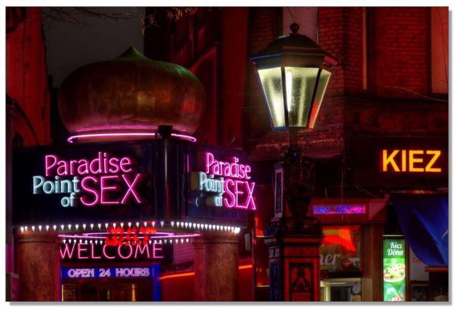 Hamburg: St. Pauli Red Light District Tour - Why St. Pauli Works as a Guided Walk (Not Just a Night Out)